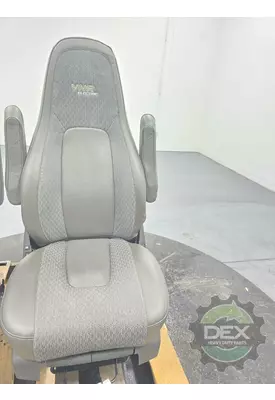 VOLVO VNR Seat, Front