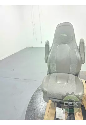 VOLVO VNR Seat, Front