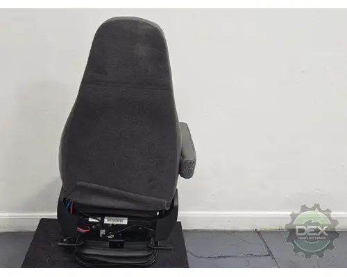 VOLVO VNR Seat, Front