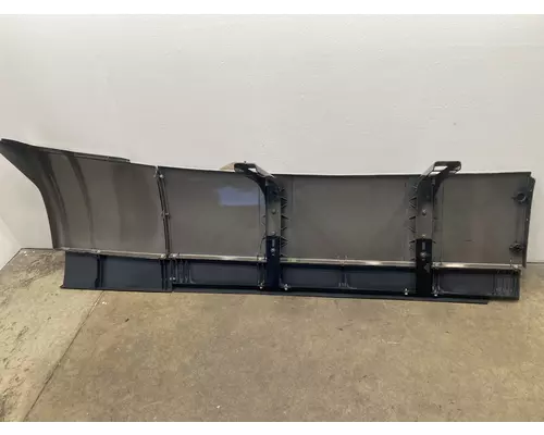 VOLVO VNR Sleeper Fairing