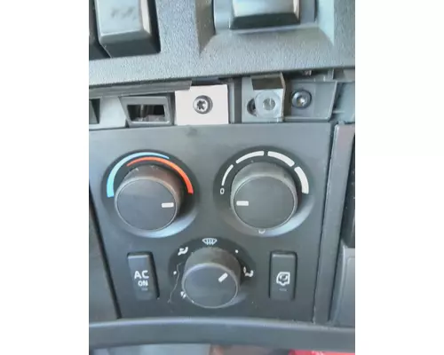 VOLVO VNR TEMPERATURE CONTROL