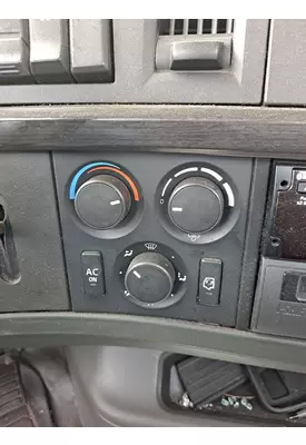 VOLVO VNR TEMPERATURE CONTROL