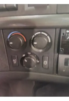 VOLVO VNR TEMPERATURE CONTROL