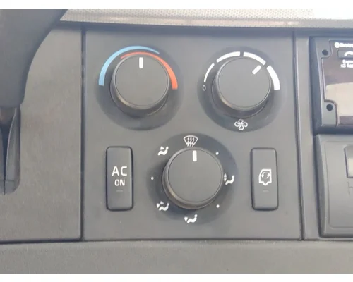 VOLVO VNR TEMPERATURE CONTROL