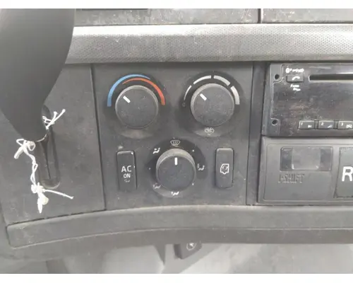 VOLVO VNR TEMPERATURE CONTROL