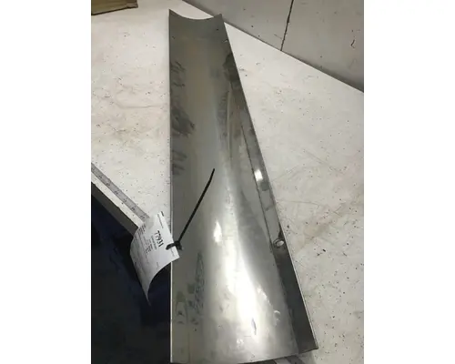 VOLVO VN 804 Exhaust Shields