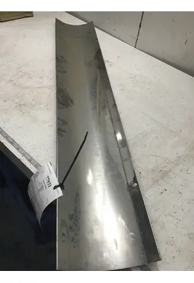 VOLVO VN 804 Exhaust Shields