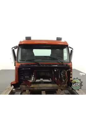 VOLVO VN 8102 cab, complete