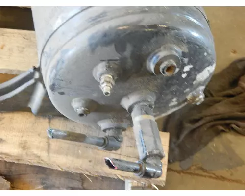 VOLVO VN Air Tanks and Brackets