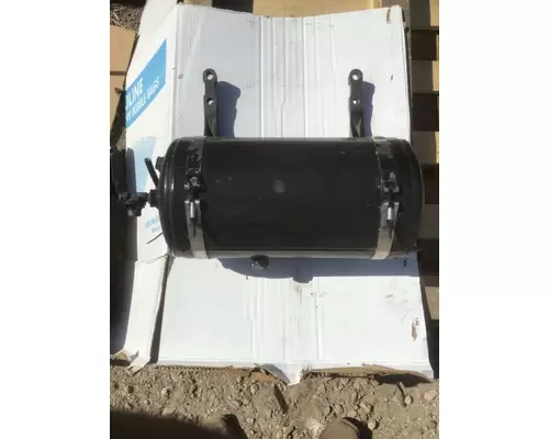 VOLVO VN Air Tanks and Brackets