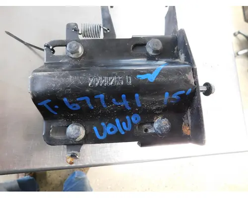 VOLVO VN Brackets, Misc.