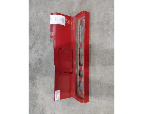 VOLVO VN CAB SKIRTSIDE FAIRING