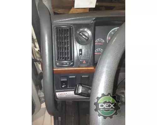 VOLVO VN Cab