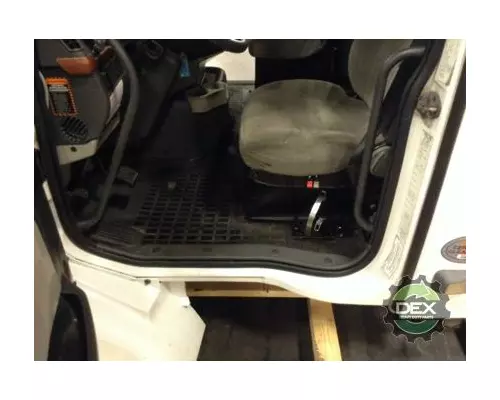 VOLVO VN Cab