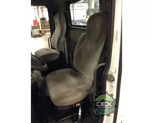 VOLVO VN Cab