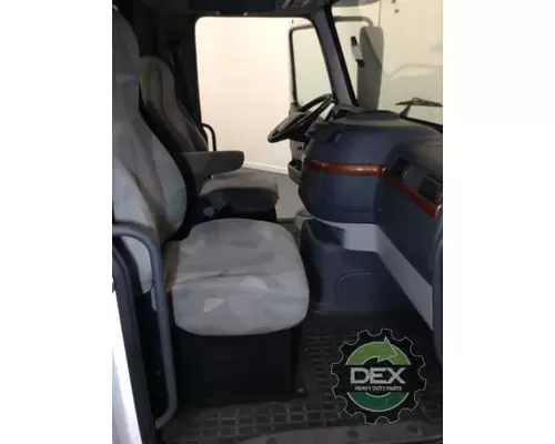 VOLVO VN Cab