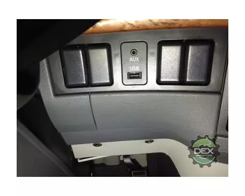 VOLVO VN Cab
