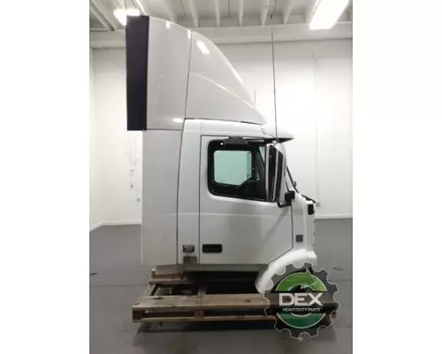 VOLVO VN Cab