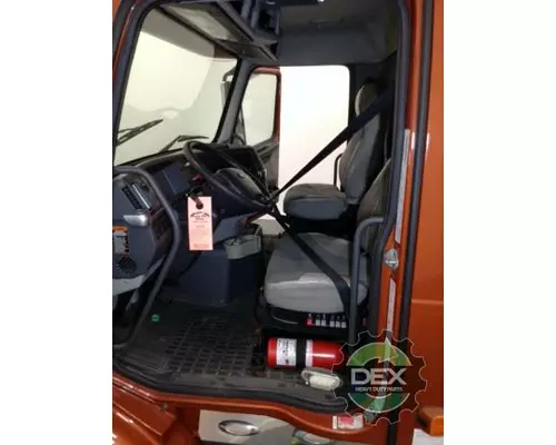 VOLVO VN Cab