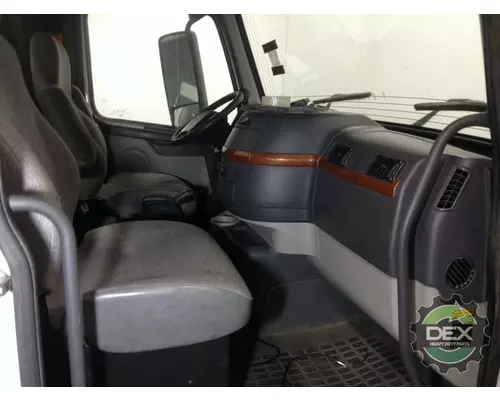 VOLVO VN Cab