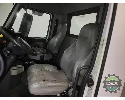 VOLVO VN Cab