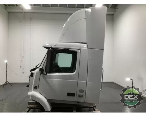VOLVO VN Cab