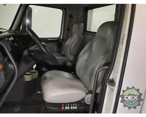 VOLVO VN Cab