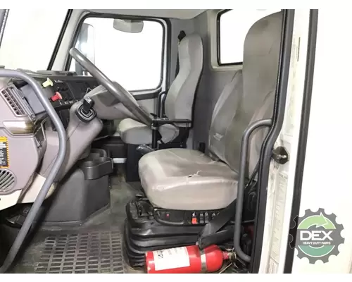 VOLVO VN Cab