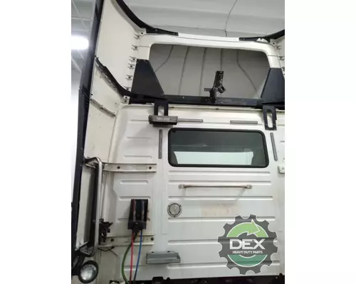 VOLVO VN Cab