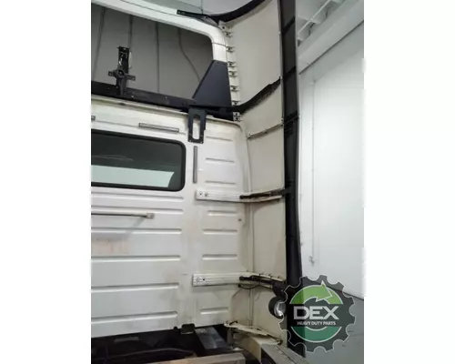VOLVO VN Cab