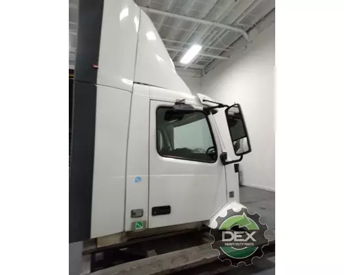 VOLVO VN Cab