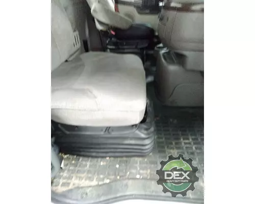VOLVO VN Cab