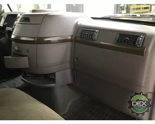 VOLVO VN Cab