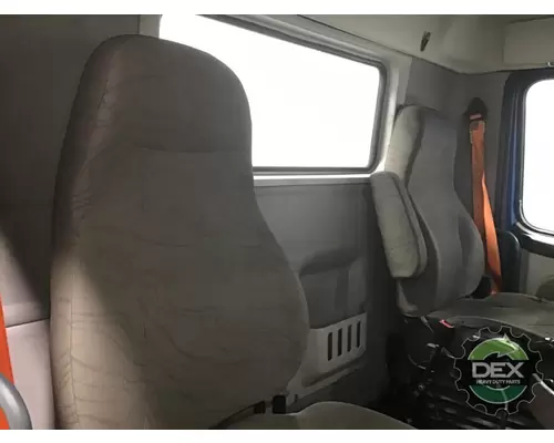 VOLVO VN Cab