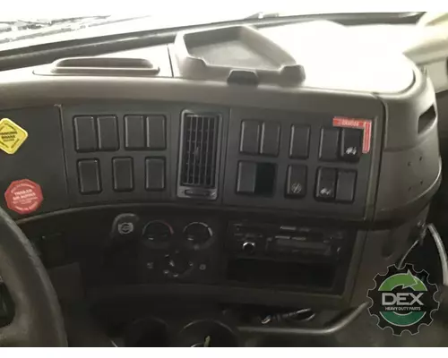 VOLVO VN Cab
