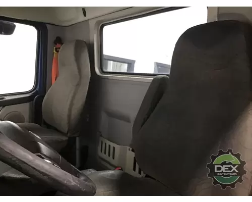 VOLVO VN Cab