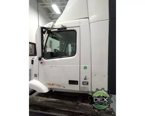VOLVO VN Cab