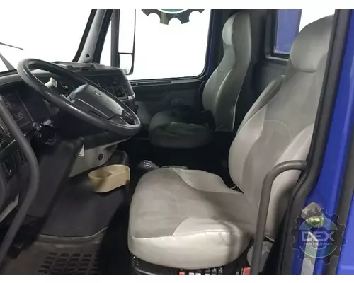 VOLVO VN Cab