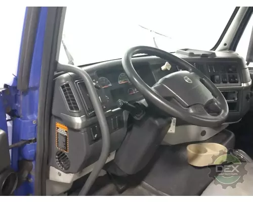 VOLVO VN Cab