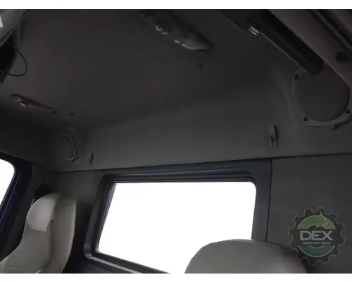 VOLVO VN Cab