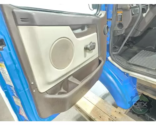 VOLVO VN Cab