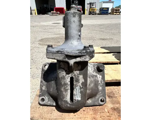 VOLVO VN Clutch Slave Cylinder