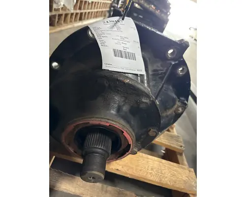 VOLVO VN Cutoff Assembly (Complete With Axles)