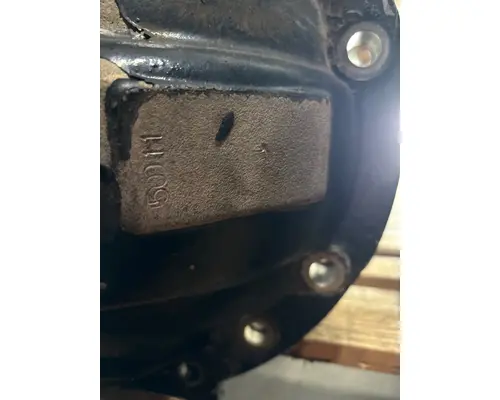 VOLVO VN Cutoff Assembly (Complete With Axles)