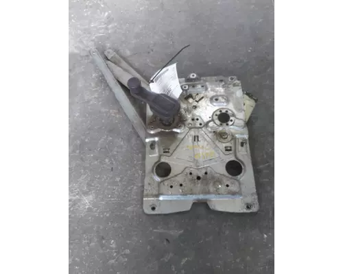 VOLVO VN DOOR WINDOW REGULATOR