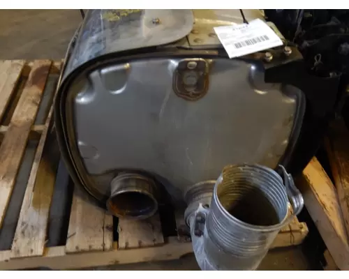 VOLVO VN DPF AFTER TREATMENT