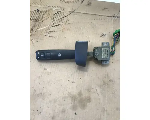 VOLVO VN Dash  Console Switch