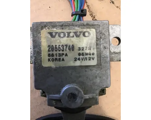 VOLVO VN Dash  Console Switch