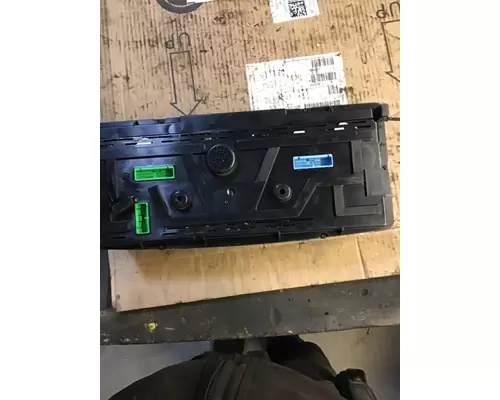 VOLVO VN Dash  Console Switch