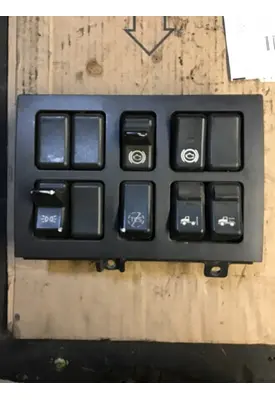 VOLVO VN Dash / Console Switch